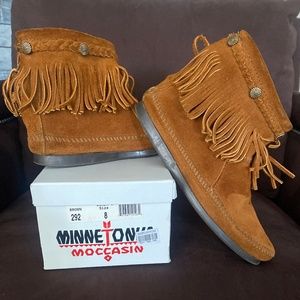 Minnetonka Moccasin boots